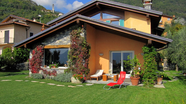 Villa indipendente con giardino privato studio immobiliare ... Giardini ville private