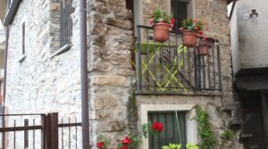 Casa in sasso indipendente