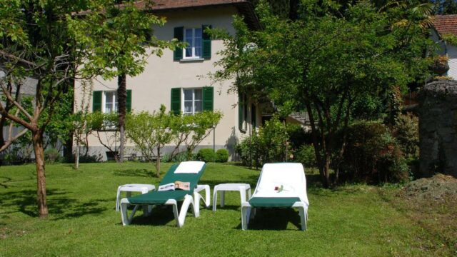 Casa indipendente con giardino