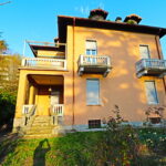 Villa indipendente con giardino