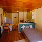 Monolocale vista lago. Monolocale vista lago.