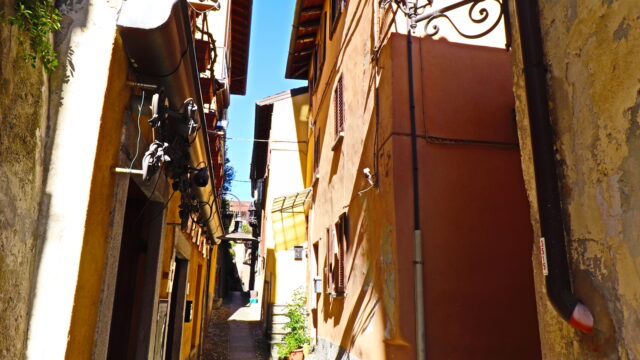 Monolocale vista lago. Monolocale vista lago.