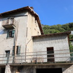 casa caratteristica