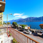Appartamento fronte lago