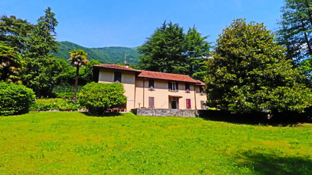 Villa con parco