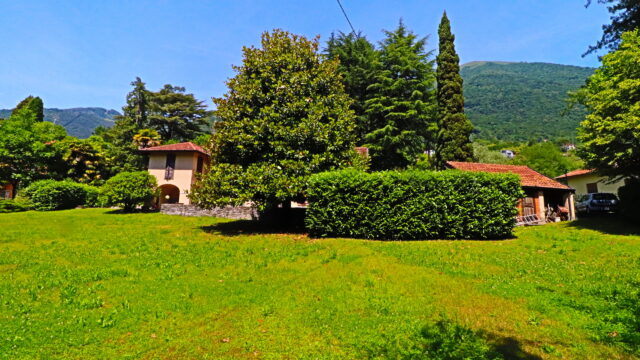 Villa con parco
