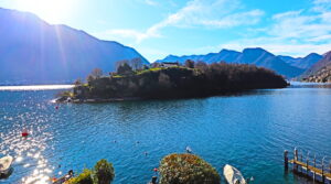 casa a lago