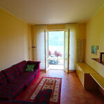Appartamento fronte lago