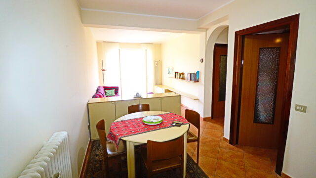 Appartamento fronte lago