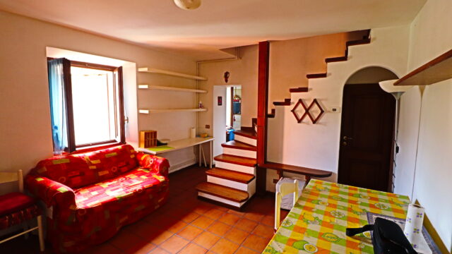 Casa in borgo