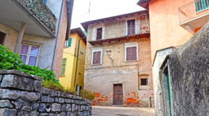 Casa in borgo