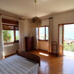 Appartamento con giardino vista lago