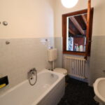 Appartamento con giardino vista lago