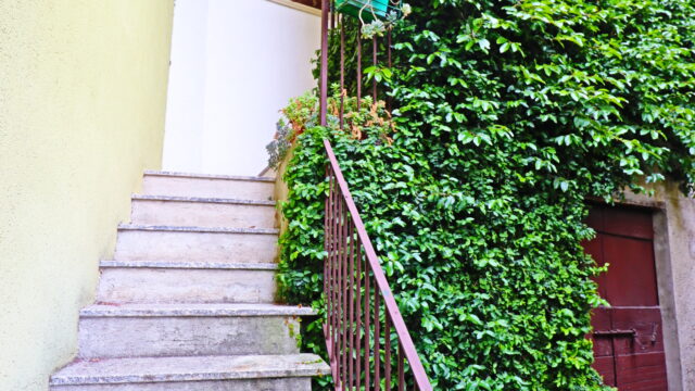 Casa in borgo