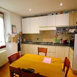 Casa indipendente con giardino