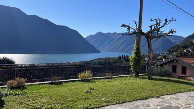 Appartamento vista lago