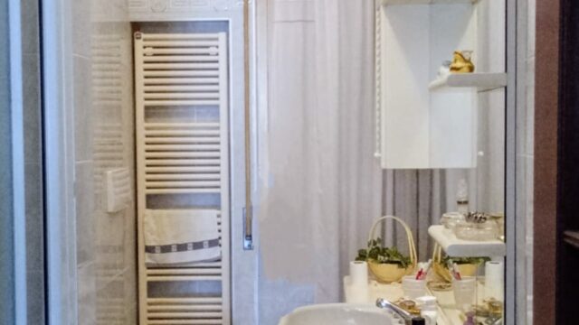 Appartamento in casa bifamiliare