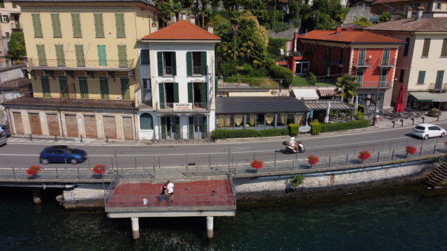 Palazzo d’epoca direttamente a lago